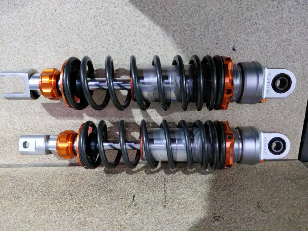Kyt razor pro hitam gold