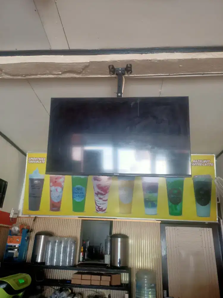 Smart TV Hisense android 43 inci