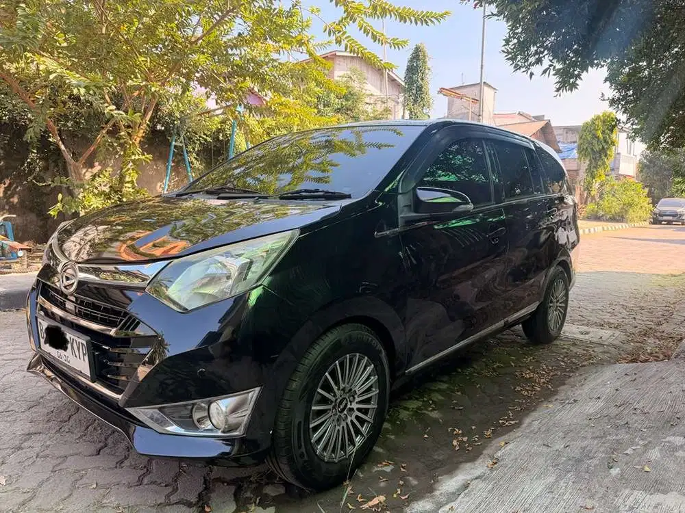 Daihatsu Sigra R MT 1.200cc 2016