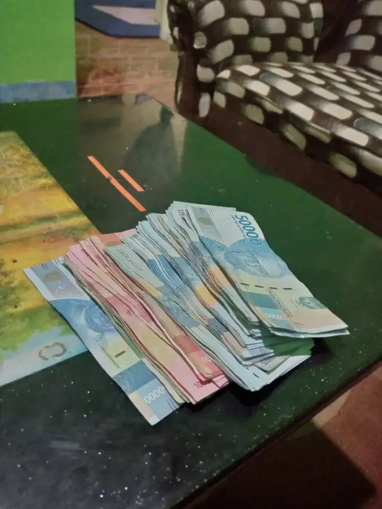 Di cari untuk di beli. Buat sekolah anak