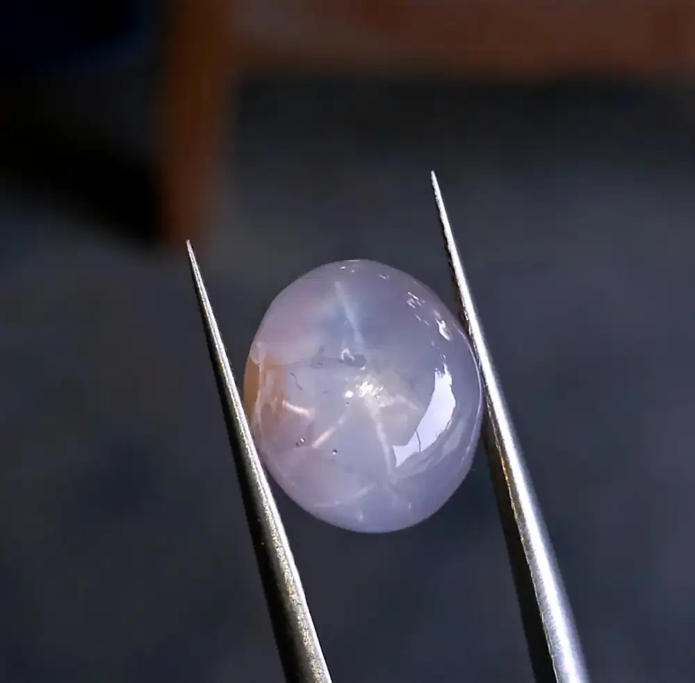 13,50 carrat Star purple safir Ceylon Srilanka no heated memo