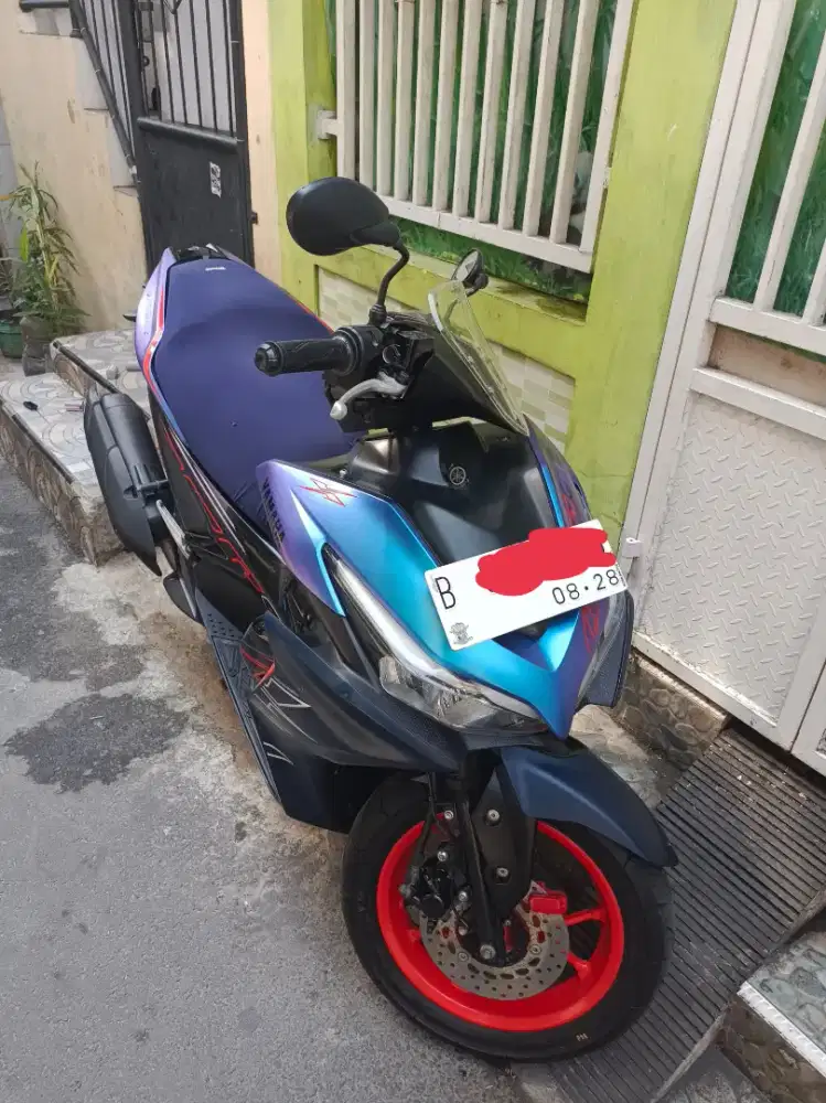 YAMAHA AEROX CYBER CITY 2023