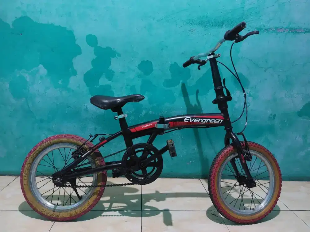 Sepeda Lipat Evergreen 16