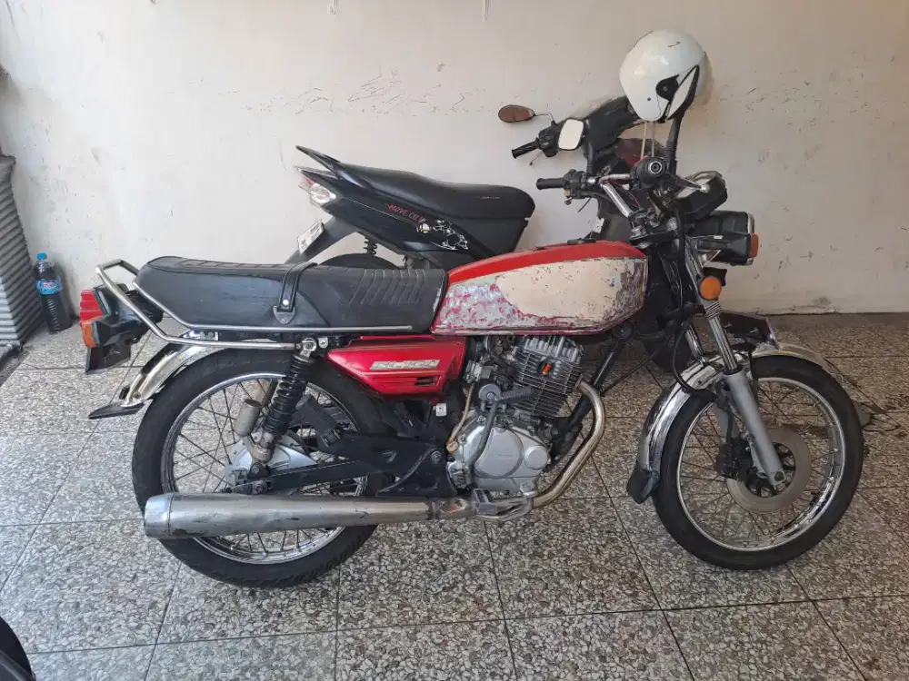 Honda GL 100 tahun 1976