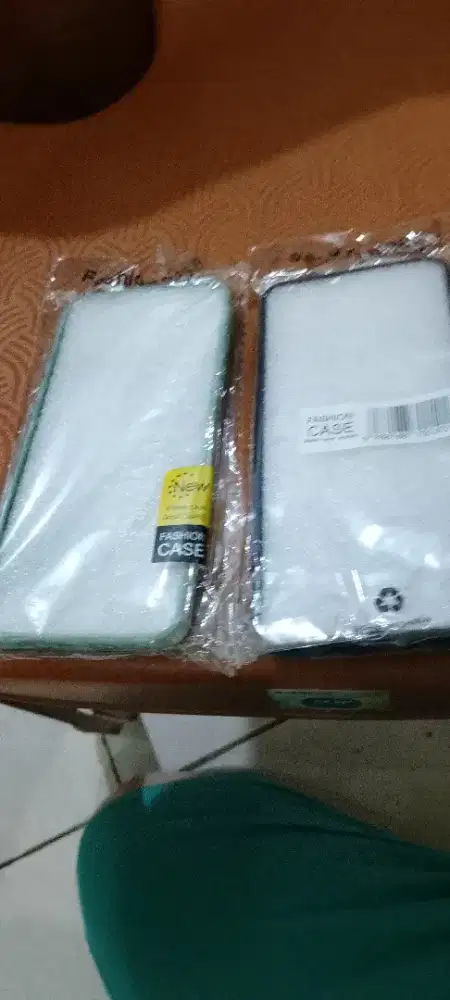 Gratis Soft case HP Samsung A 05e