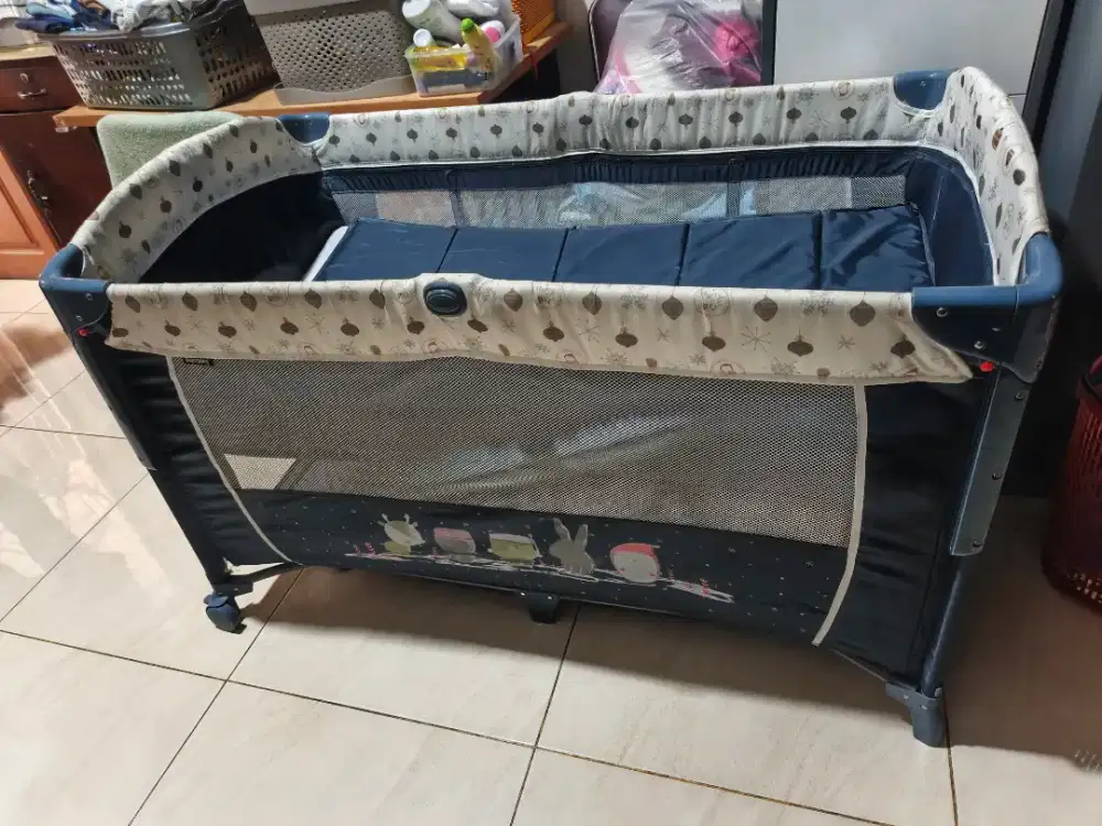 Baby does Bedford XL (Baby Box)