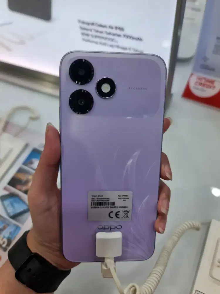 Oppo a6c garansi resmi bisa kredit