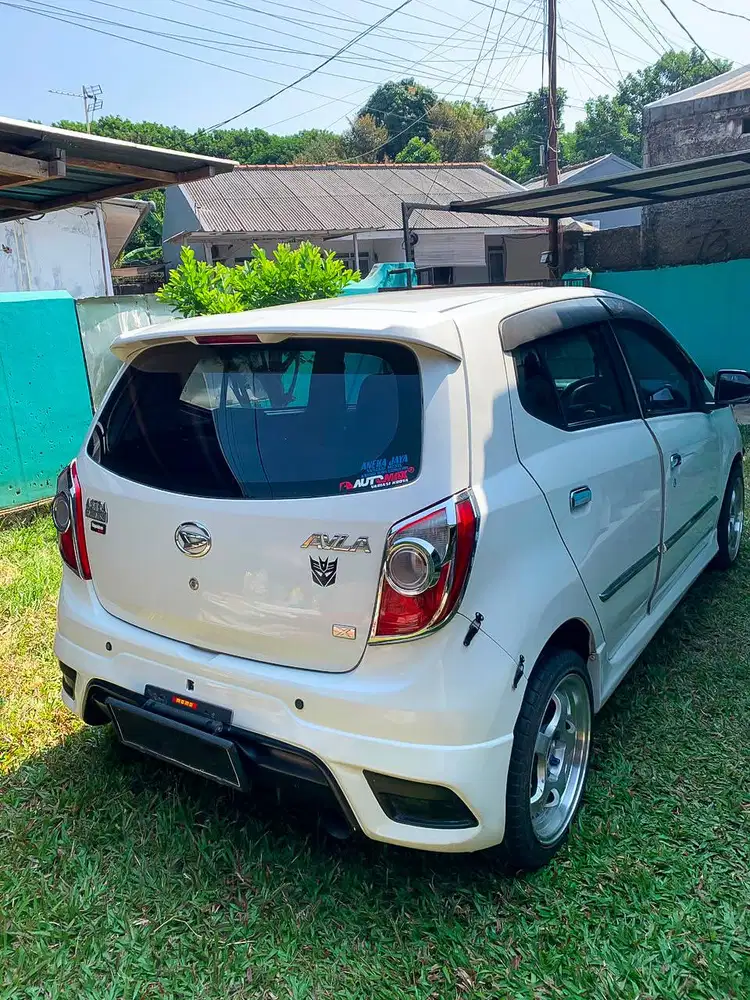 Daihatsu Ayla (2013) Matic