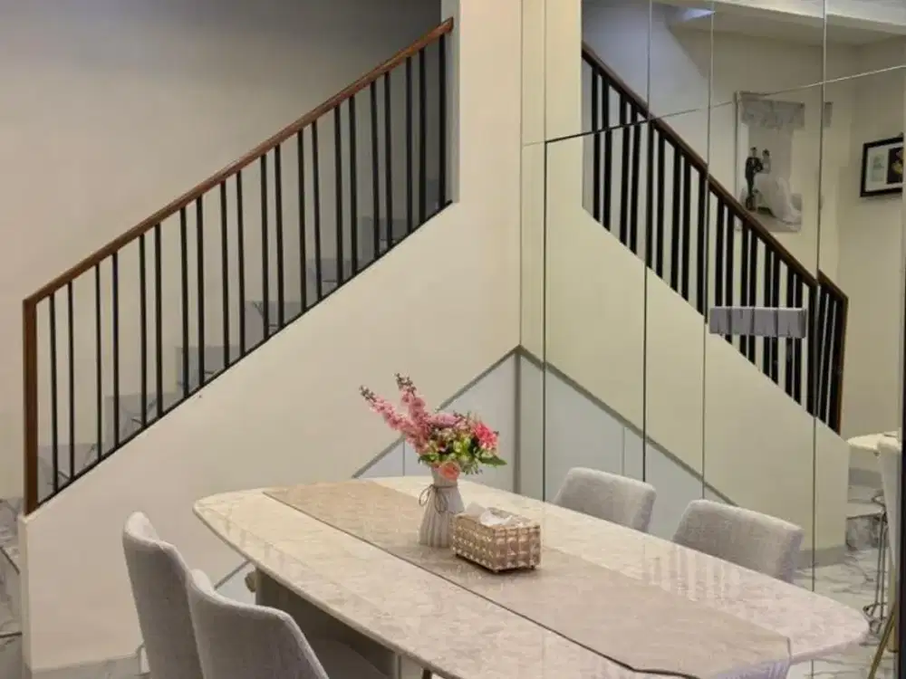 DIJUAL RUMAH SEMI FURNISH CAKEP LEONORA GADING SERPONG