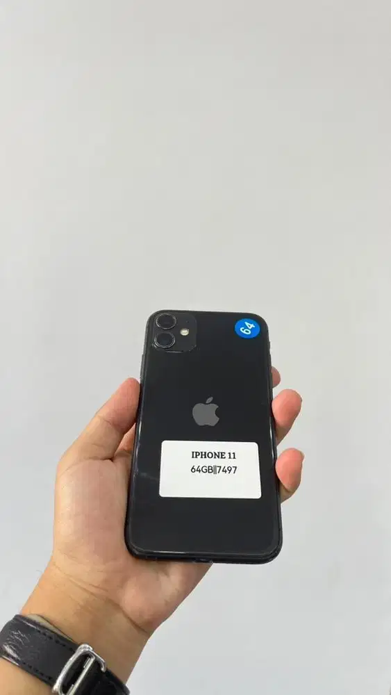 iphone 11 64 black Ex Inter muluss pemakaian all original