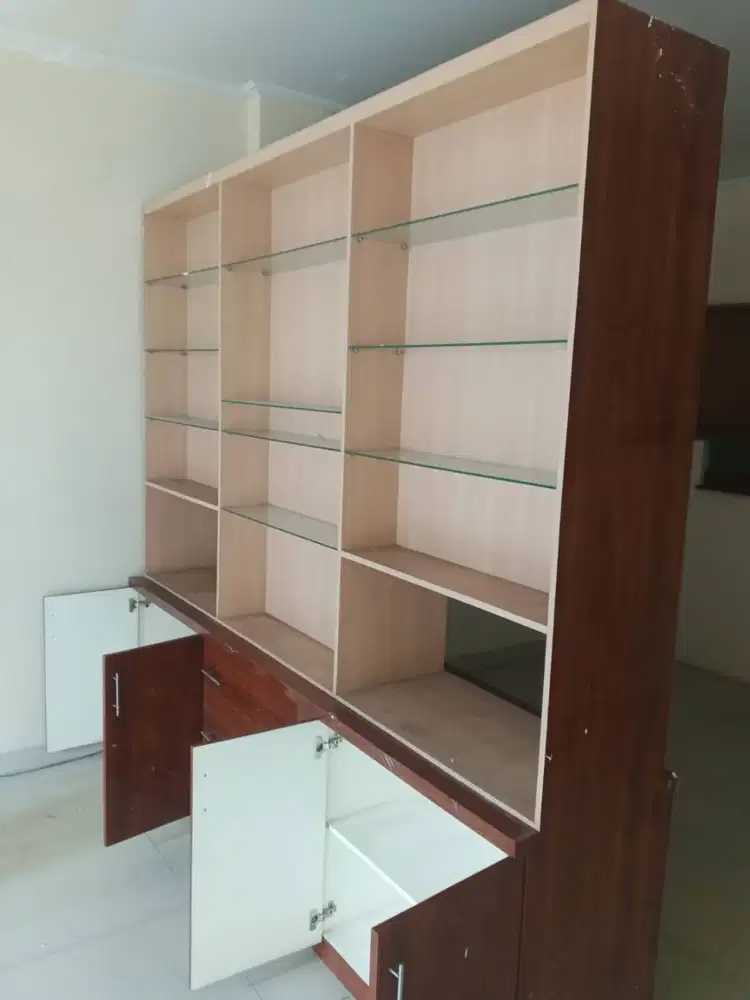 Lemari 2 Muka / Partisi Sekat Ruangan Minimalis