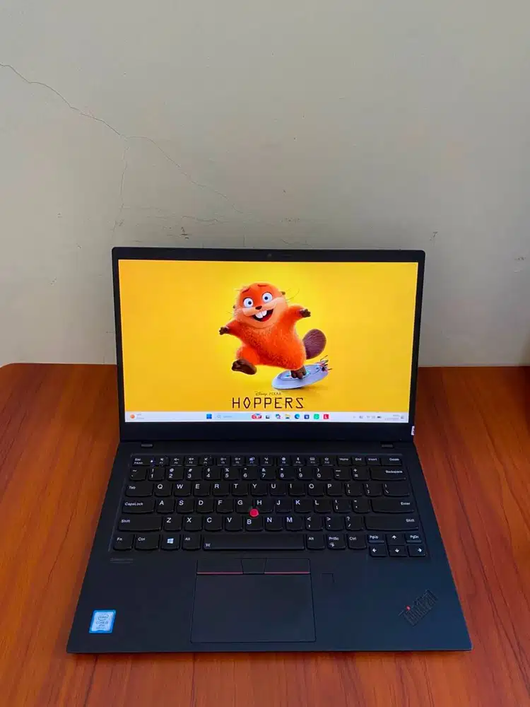 Lenovo Thinkpad X1 Carbon 7TH intel core i5 Gen 8 ram 8 ssd 256