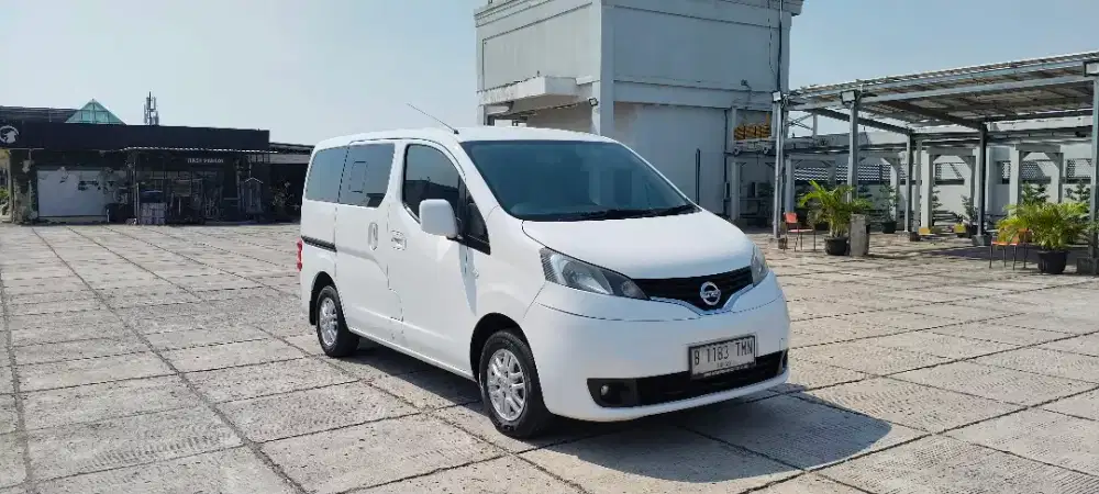 Nissan evalia xv 1.5 matic promo menarik tdp 10% 2012