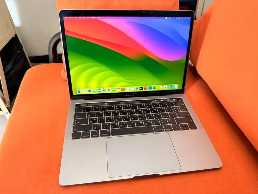 Macbook Pro 2019 Core i5 Touchbar