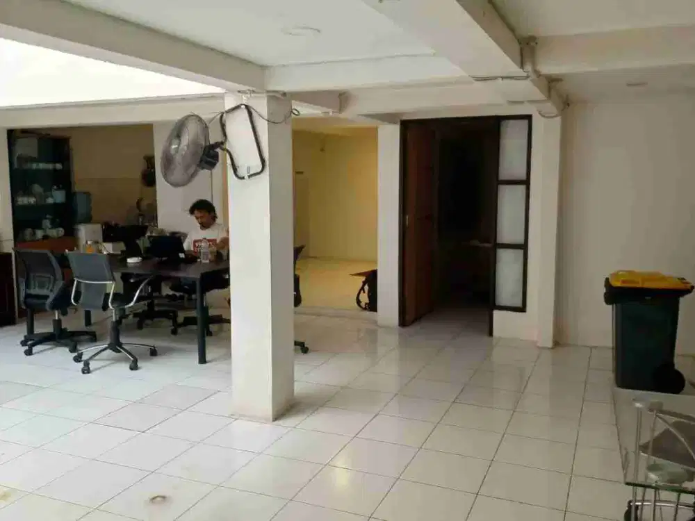 dijual rumah Petogogan Kebayoran baru Jakarta Selatan