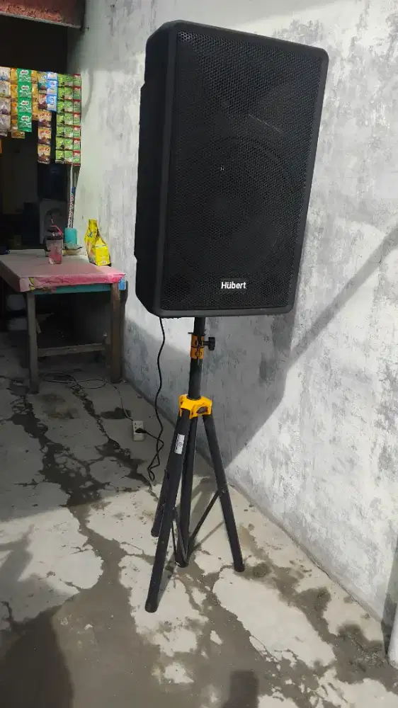 Speaker Hubert AD15A Bluetooth + Tripod
