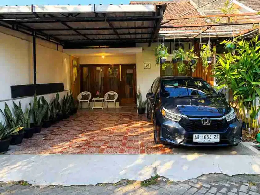 RUMAH CANTIK MINIMALIS - HARGA EKONOMIS FULL FURNISHED DALAM PERUMAHAN DI POTORONO