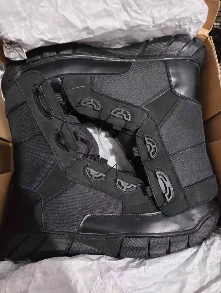 SEPATU PDL TALI PUTAR