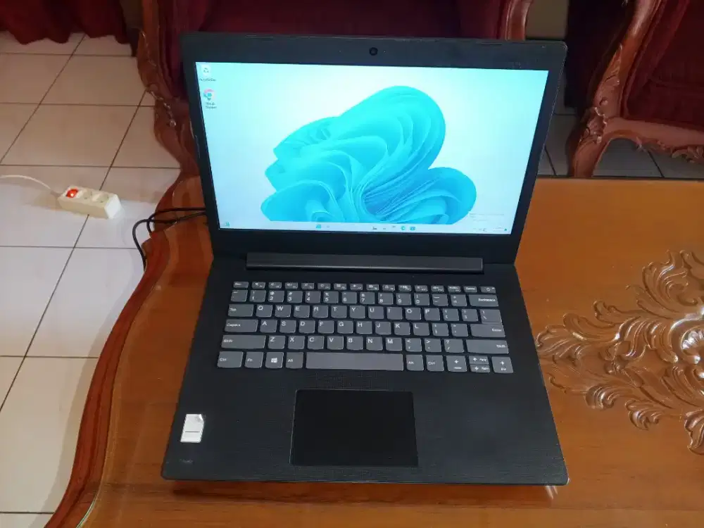 Laptop Lenovo Ideapad 310 14Ast A4