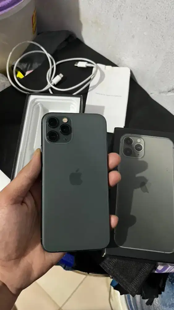 iPhone 11 pro 64 all operator