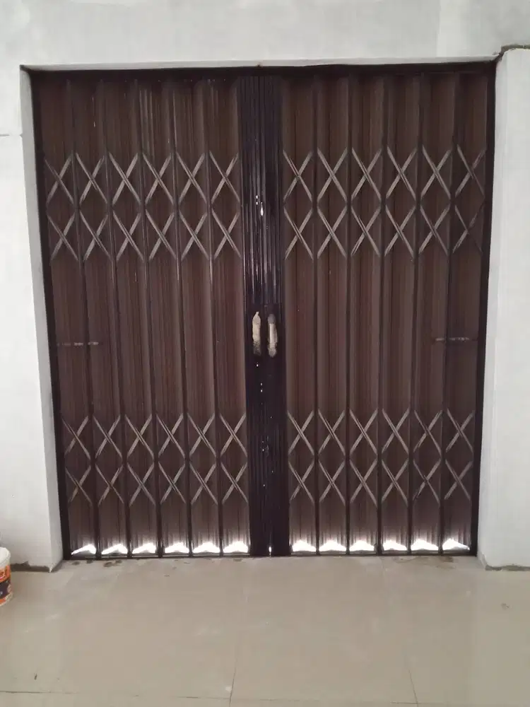 Jasa Pemasangan Rolling Door dan Folding Gate Baru