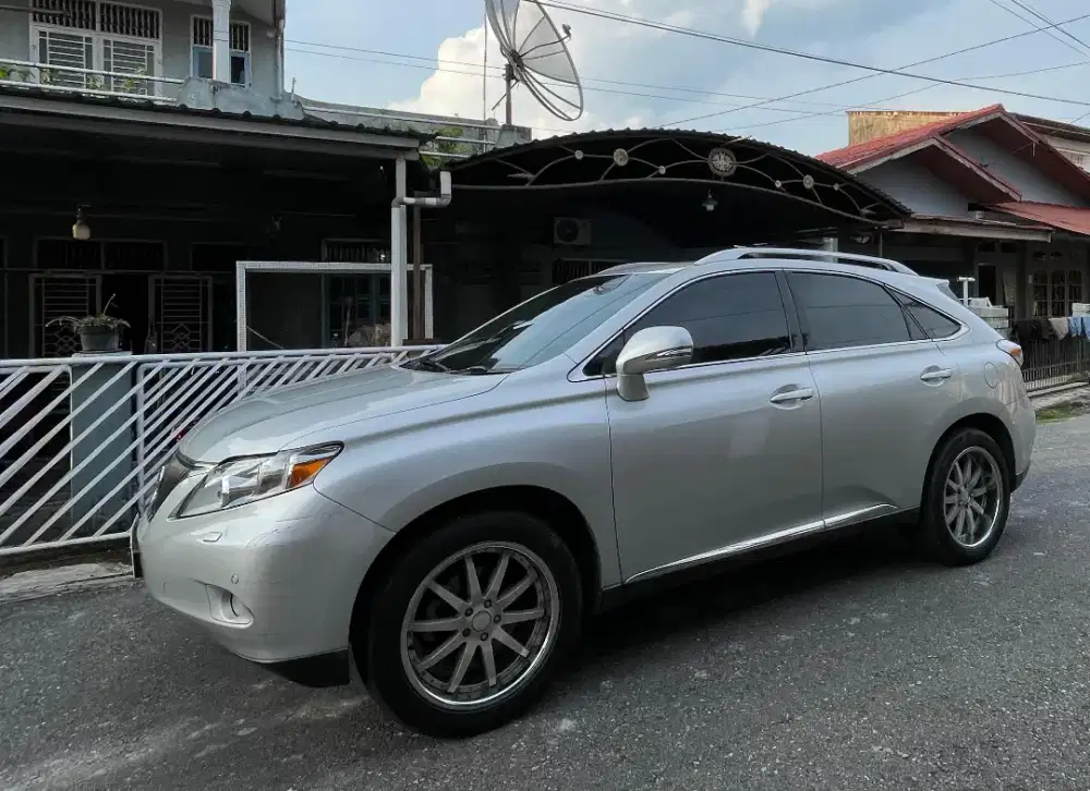 DIJUAL- LEXUS RX 270 A/T Tahun 2012
