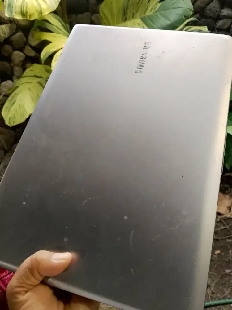 dijual murah laptop samsung layar mati