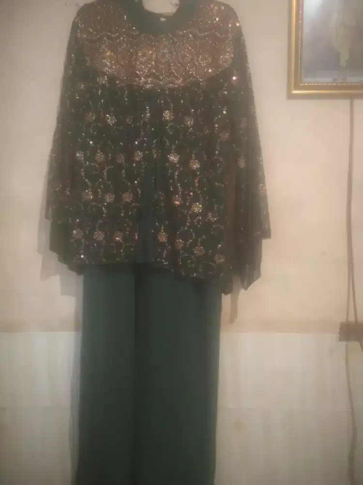 Gamis 2(impor) kebaya 1
