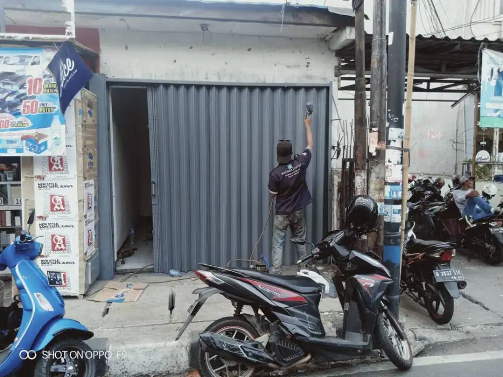 Service Rolling Door Otomatis oleh Teknisi Berpengalaman