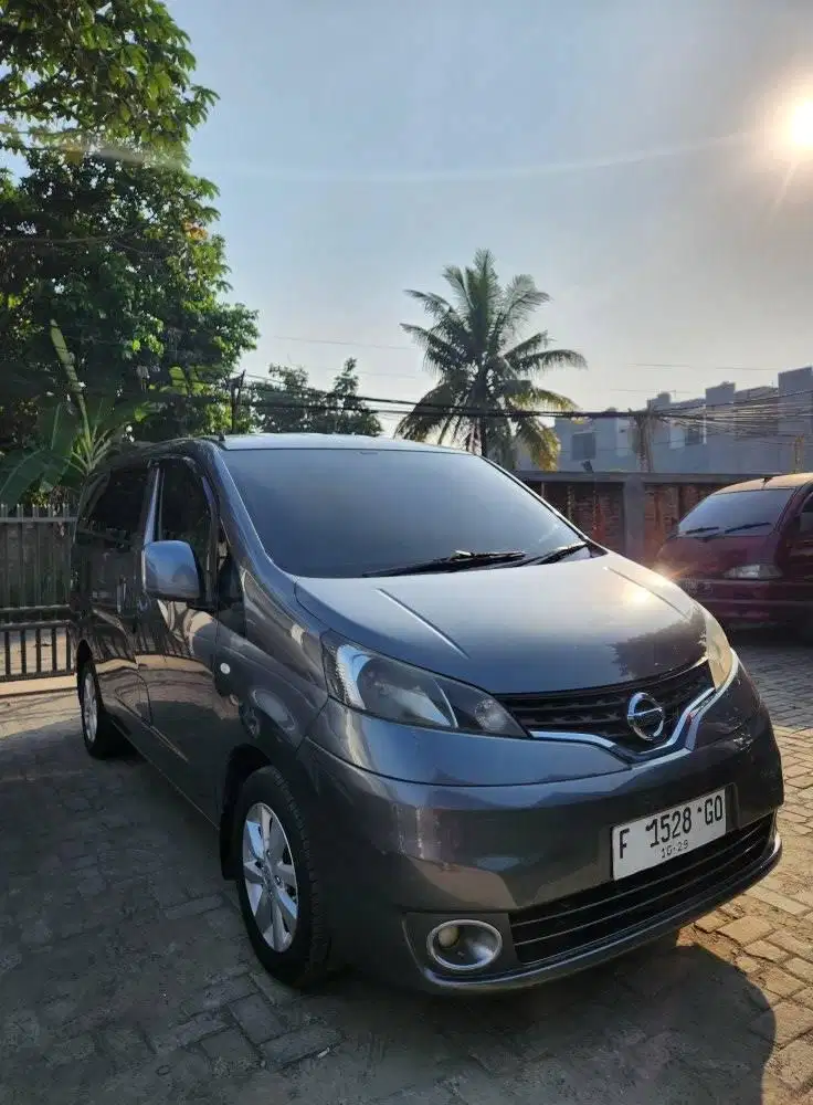 nissan evalia xv automatic