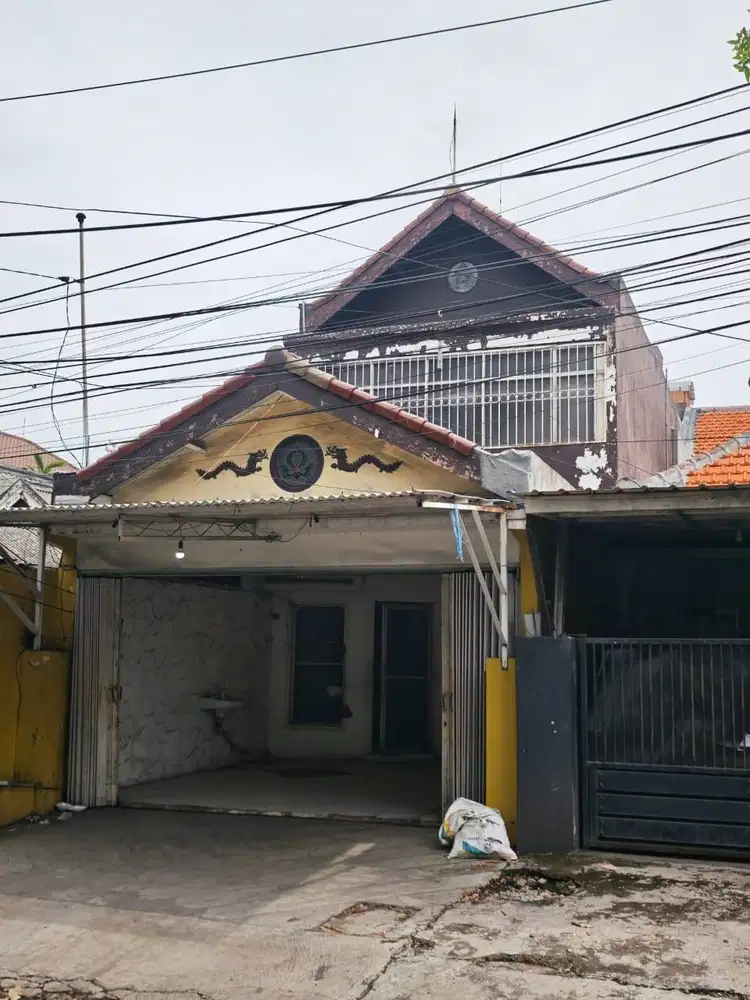 Rumah di Mayjend Sungkono Surabaya Lokasi Strategis Harga Terbaik