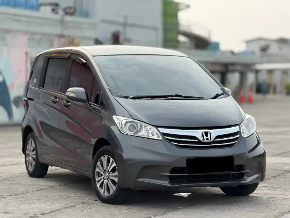 HONDA FREED E PSD 1.5 AT 2012 ABU ABU. KM LOW 2013