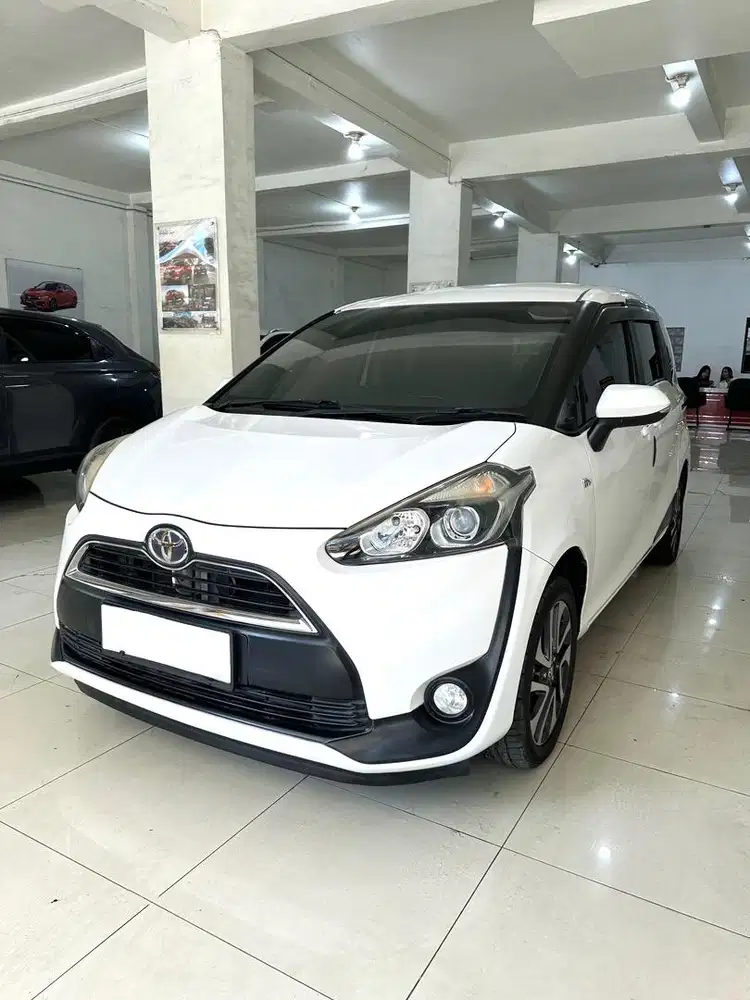 SIENTA 1.5 V CVT 2017