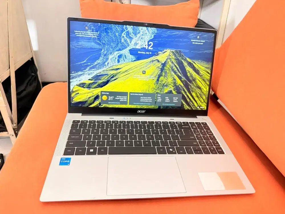 Laptop Desain Acer Lite 15 Core i5 gen 12