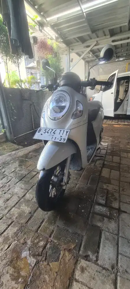 Scoopy prestige 2024