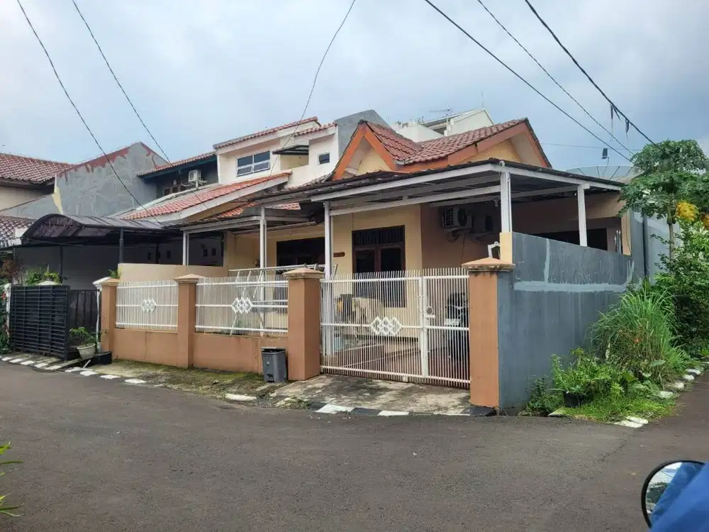 KONTRAKKAN TAHUNAN RUMAH VILADAGO PAMULANG BEBAS BANJIR