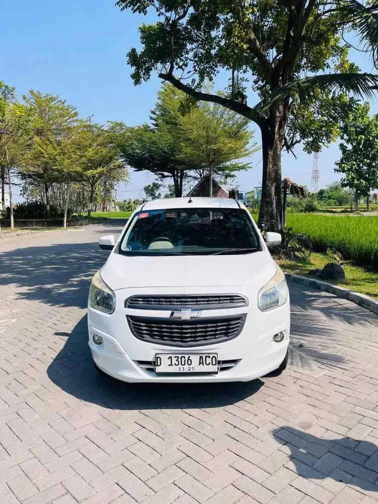 CHEVROLET SPIN 1.2 LT MANUAL 2014