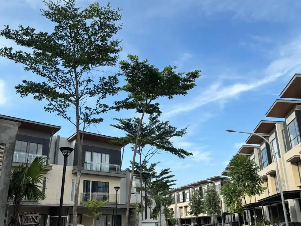 Rumah Full Renov Hadap Barat Cluster Lavia, Citra Garden 8, Jakarta Barat