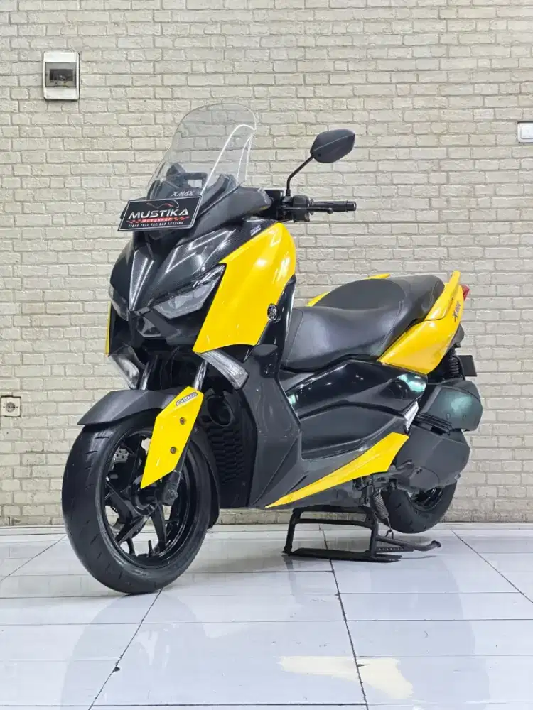 TERMURAH‼️ Yamaha Xmax 250 ABS 2018 Yellow Favorite - Dava mustika