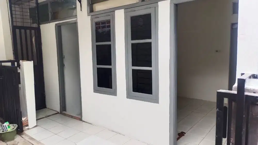 [DIJUAL CEPAT] Rumah Minimalis Siap Huni Baru Renovasi di Cilangkap