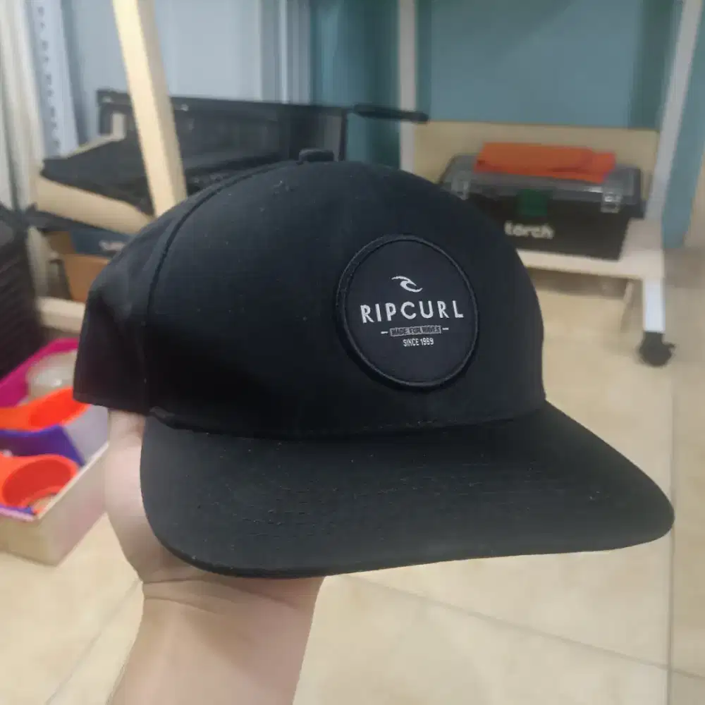 Topi Snapback Distro RIPCURL Original Import