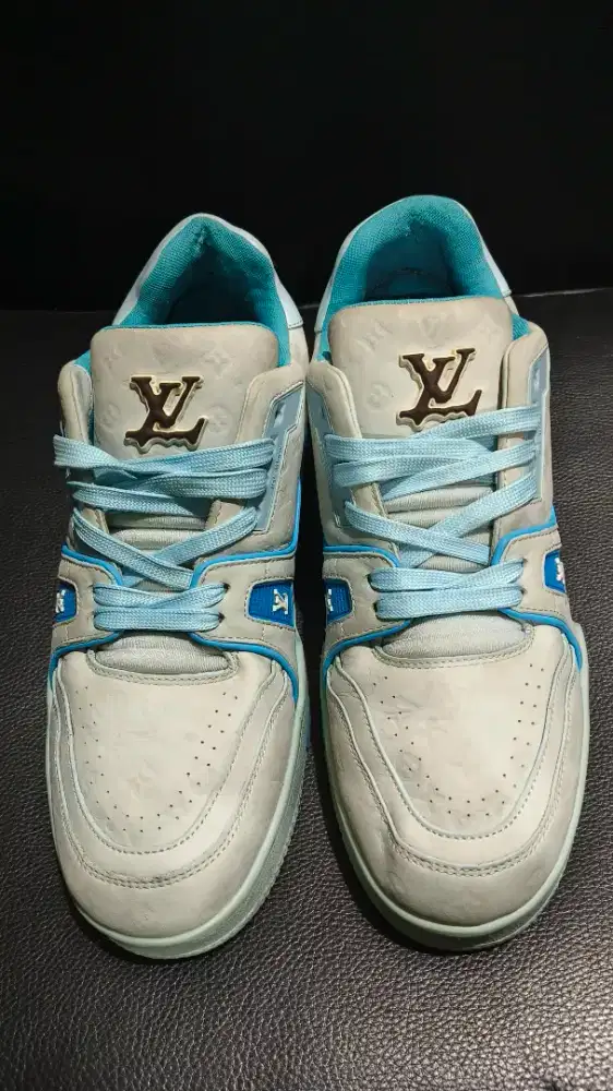 Sepatu louis vuitton x tyler trainer sky blue