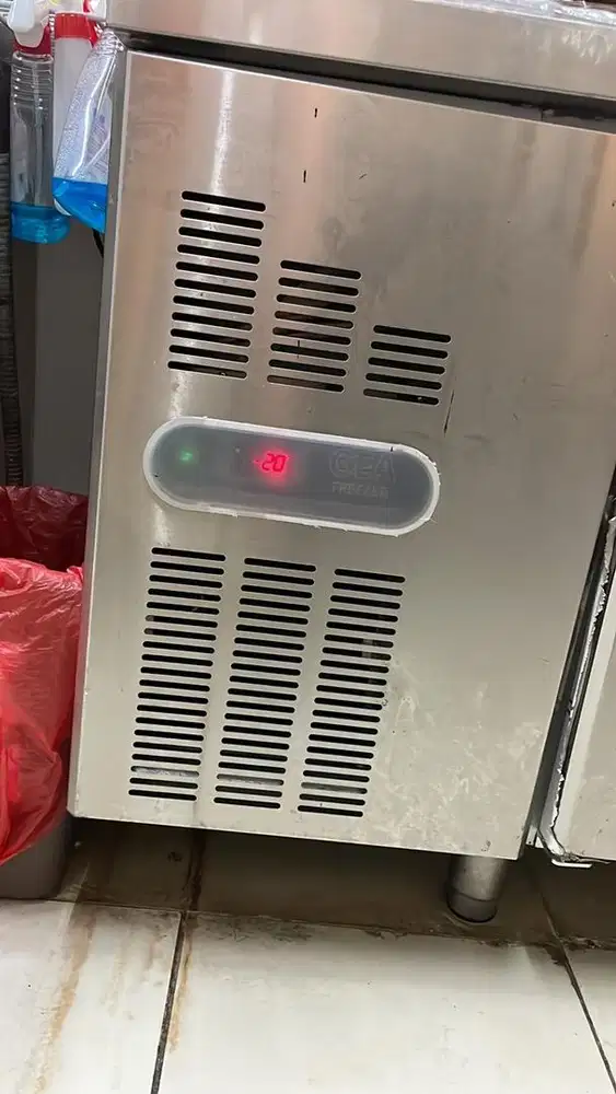 under counter frezzer 3 pintu