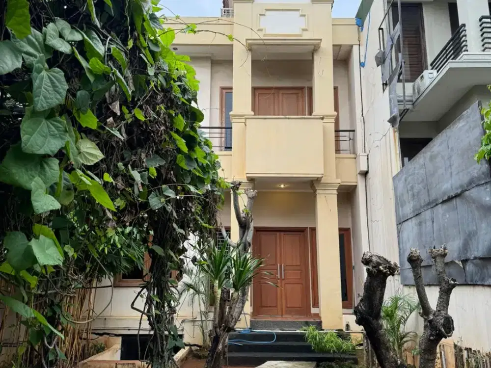 Dijual Rumah 2 Muka GreenVille Boulevard 2 Lantai