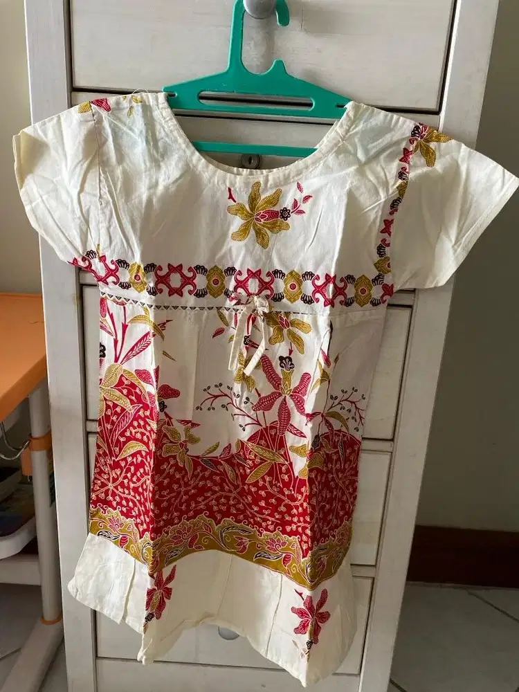 Batik Terusan Cream