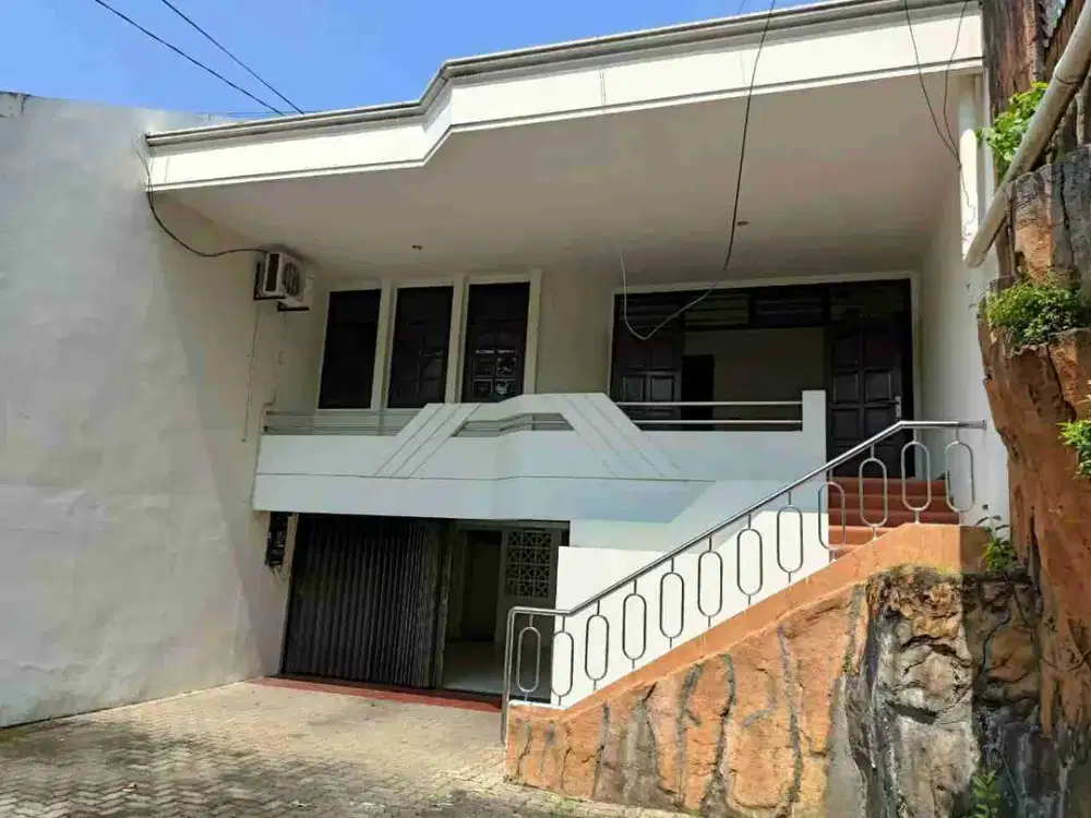 Jual Sewa Rumah Di Jalan Agung Gajahmungkur Semarang