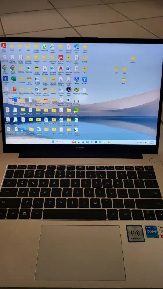 Huawei MateBook D14
8/512GB
Intel Core I5 Gen 12
Intel Iriis xs