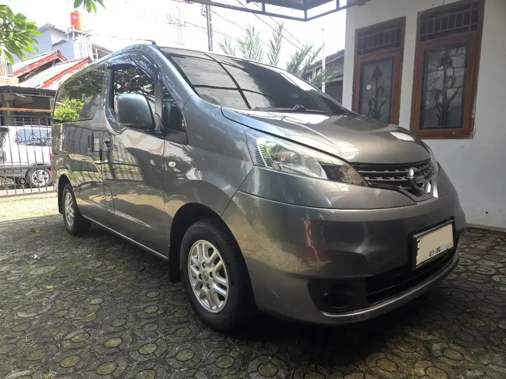 Nissan Evalia 2012 1.5 XV Bensin AT Matic