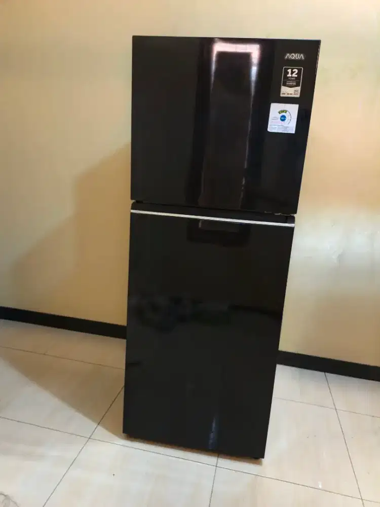 Kulkas AQUA AQRDTM265RA Second Like New Garansi On