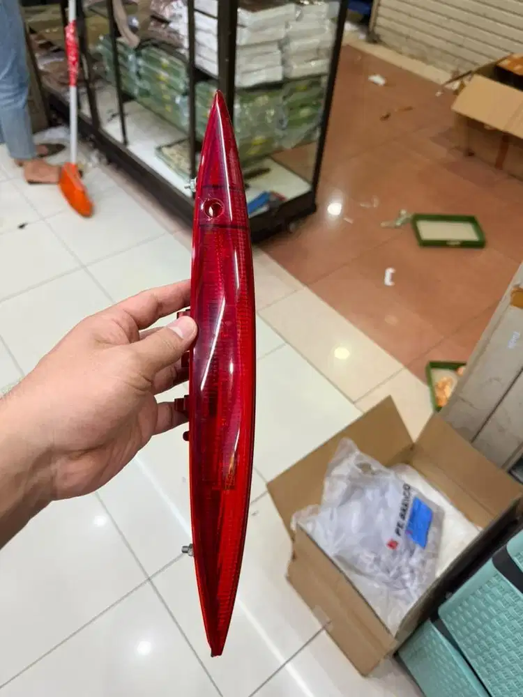 lampu rem honda brio satya